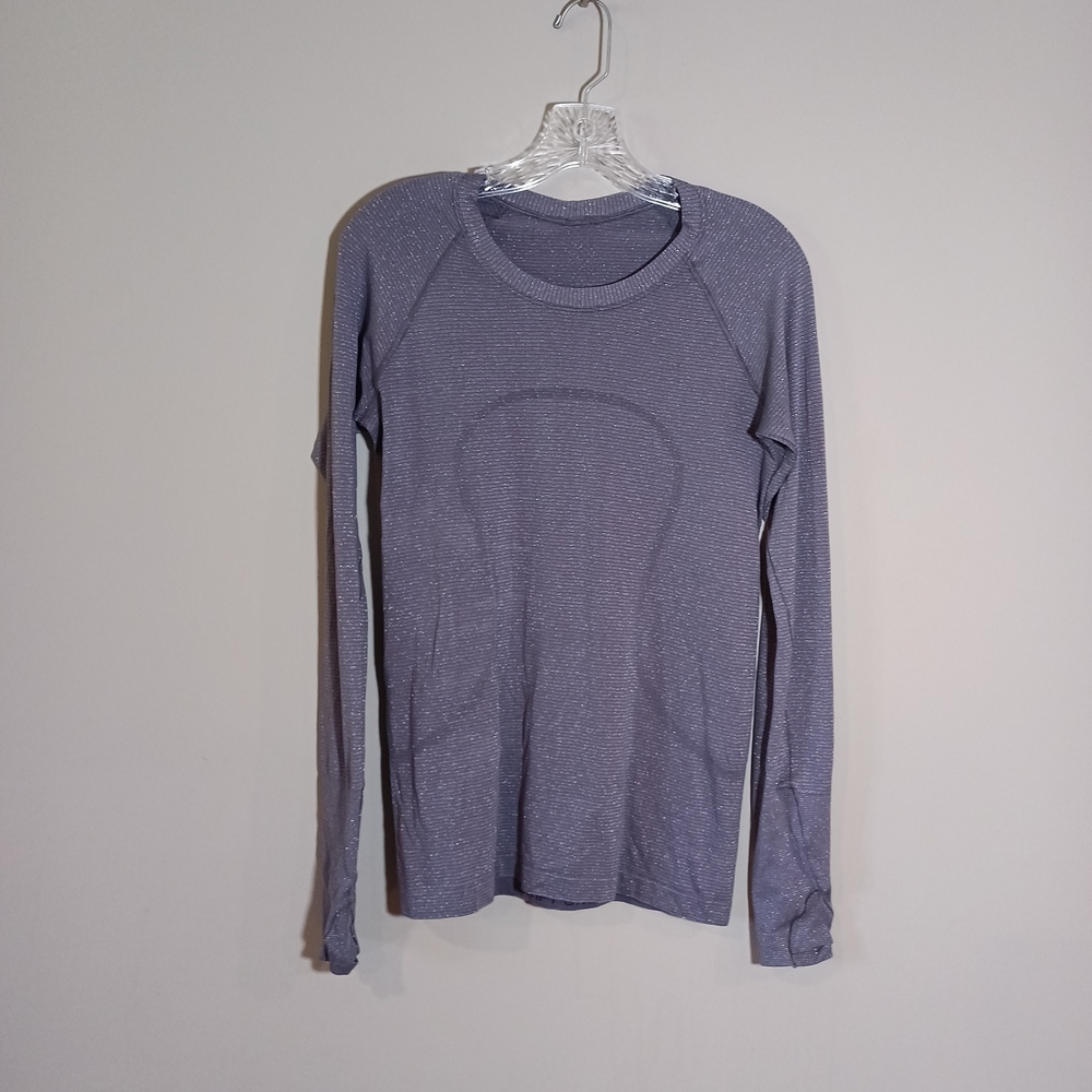 Lululemon Swiftly Tech swift stride Run The Distance metallic purple Top Size 8
